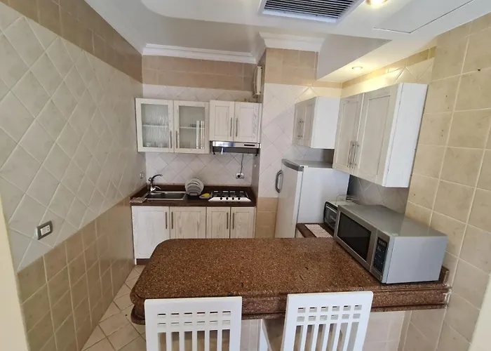 Stunning One-bedroom At The Prestigious Palm Piazza Apartment Hurghada
